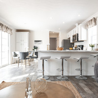 Medium brookside 01