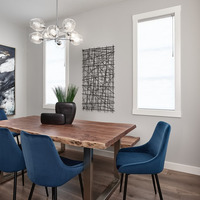 Medium dining room