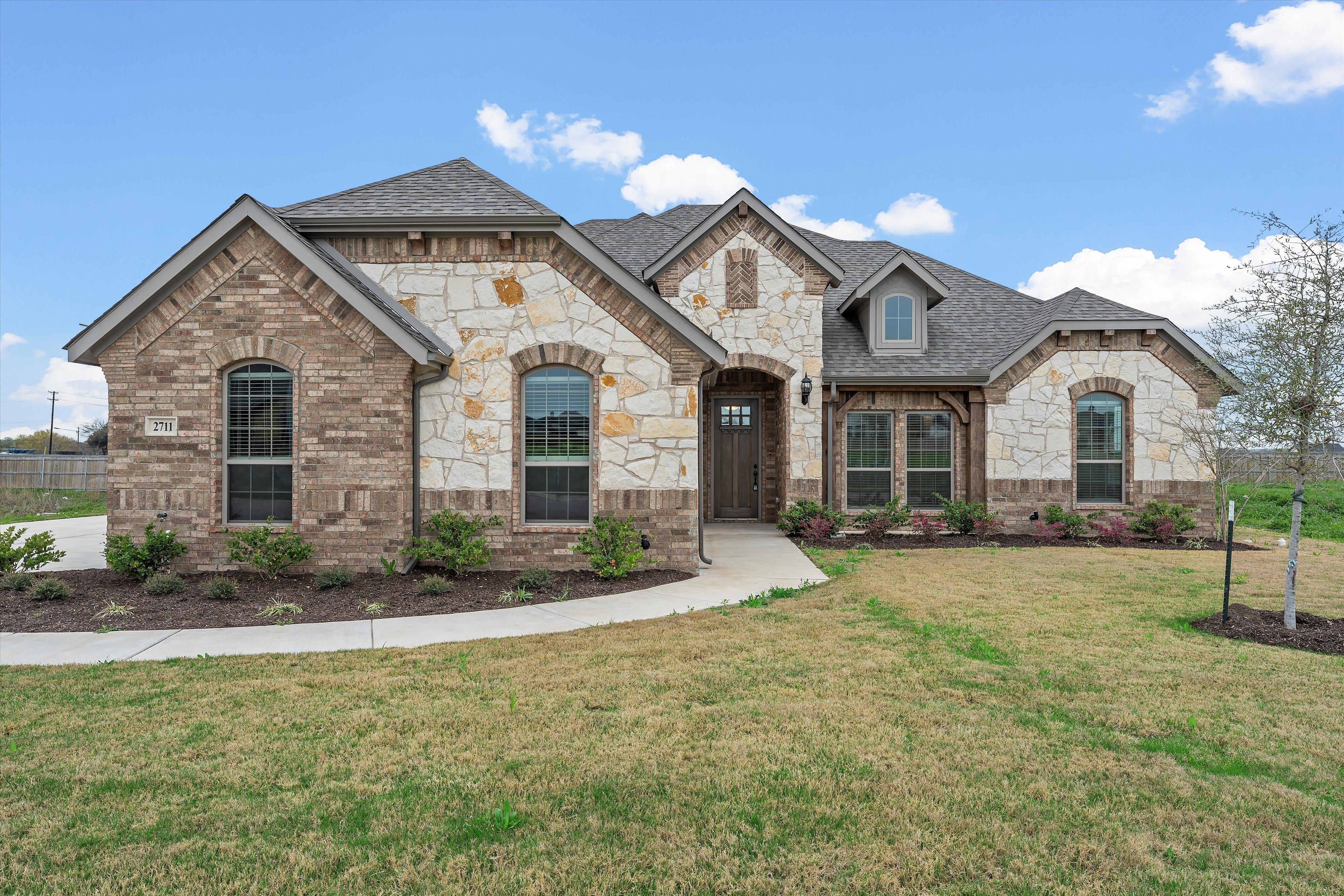 2711 Cibolo Creek Dr. 