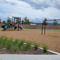 Medium vilaggio at victron dog park 3