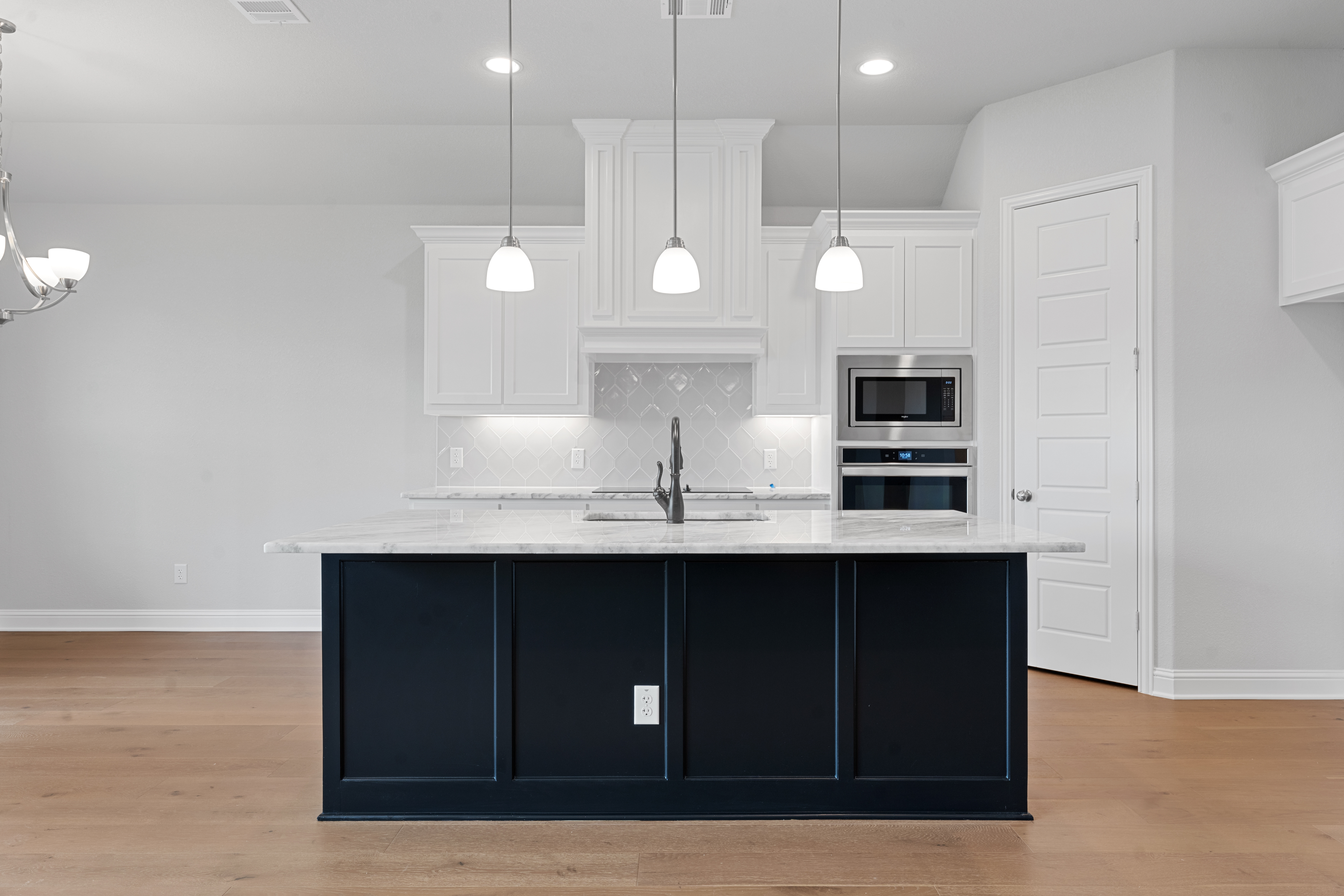 6507 Clayton Ct