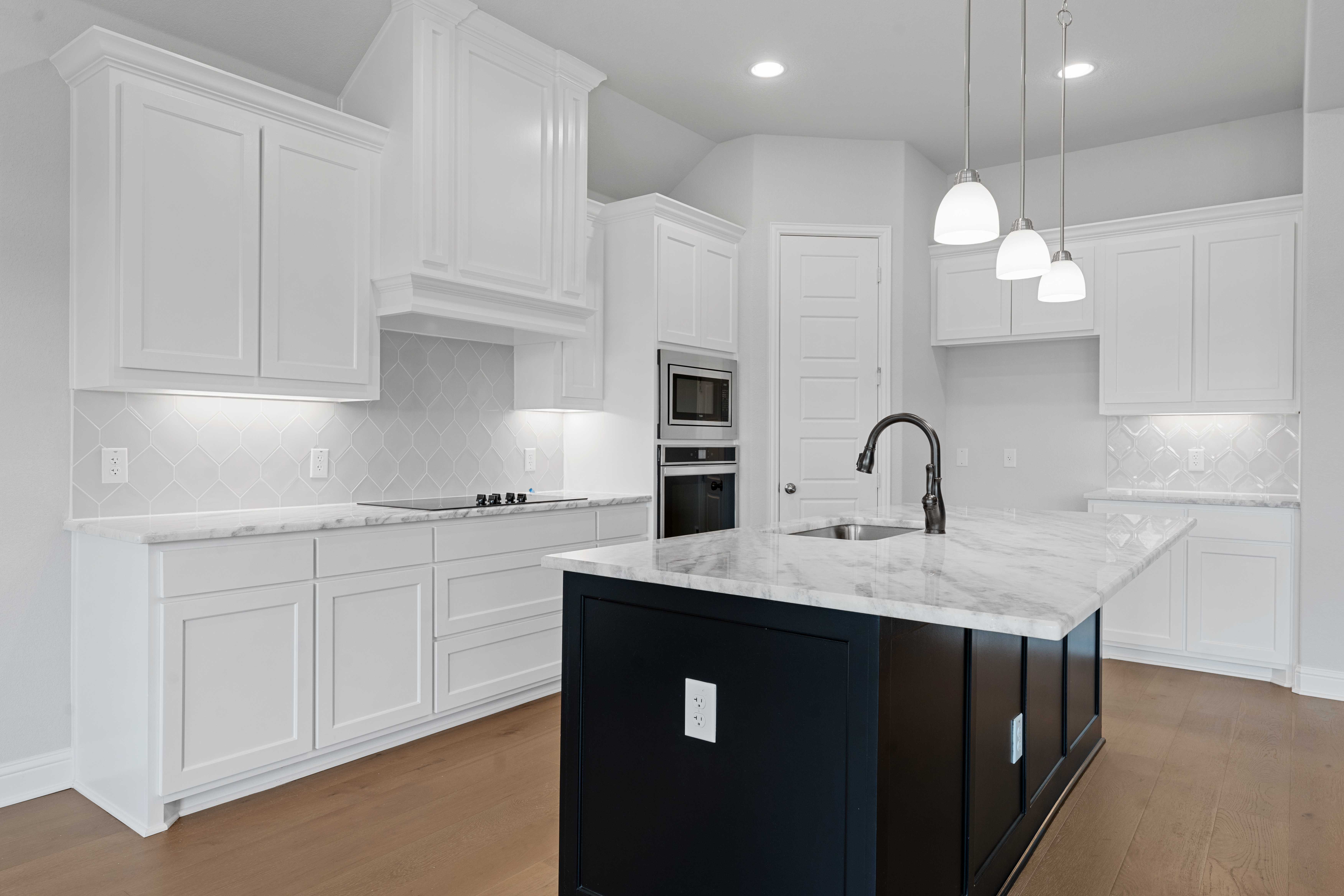 6507 Clayton Ct