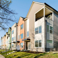 Medium 2127 college ave takk truxtonterrace corner exterior