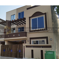 Medium 5 marla house sale bahria town lahore