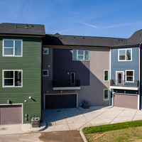 Medium 2149ncollege townesatkk truxton exteriorgarage