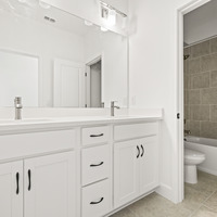 Medium 2031 wild heron ct vivir coleman 19 ownersbathroom