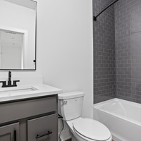 Medium 443florapl flora rittenhouse 2ndfullbath