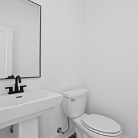 Medium 443florapl flora rittenhouse 1stfloorbath
