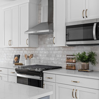 Medium 439florapl flora chatham kitchen 10