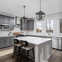 Medium 431florapl flora capstone kitchen 9