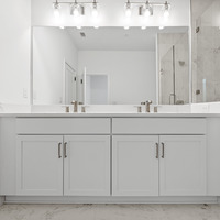 Medium 319 15th st alante bayamo 38 primarybathroom