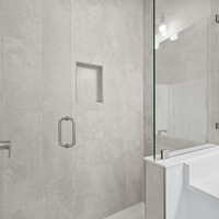 Medium 321 15th st alante bayamo12 primarybathroom