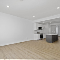Medium 008 garbett 4128 8 893mls