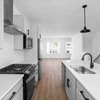 Medium 2145college takk tanninwterrace kitchen 8