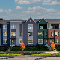 Medium building1 townesatkk exterior