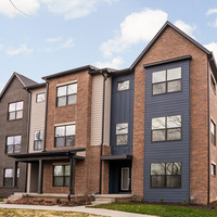 Medium 9901greenvine flora capstone exterior 2