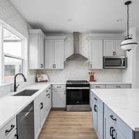 Medium 9901greenvine flora capstone kitchen 6