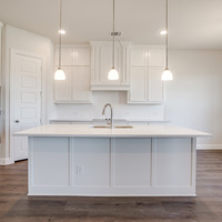 Medium 4417 biscayne dr  12 of 47 