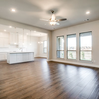 Medium 4417 biscayne dr  6 of 47 
