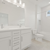 Medium 2506 w cleveland alcove alba  23 bathroom