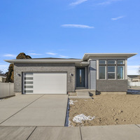 Medium 001 garbett 6568 south jefferson street 32 682mls