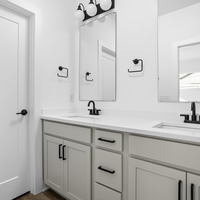 Medium 441leota colere soho ownersbath 1