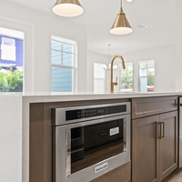 Medium 408 e oak ave alloy amethyst kitchenisland3