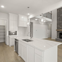 Medium 11 1206 woodside  kitchen 3
