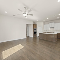 Medium 12 421 elyse  living room 2