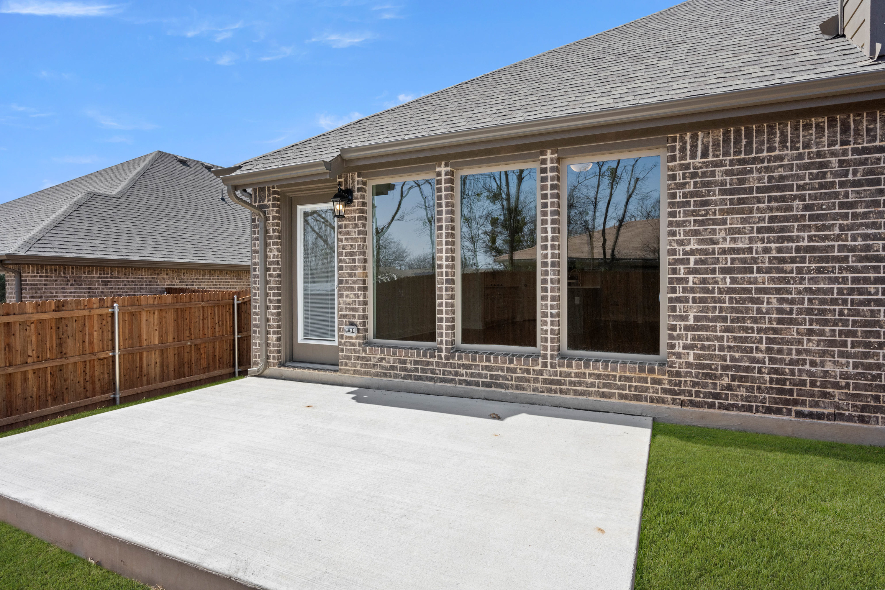433 Elyse Rd