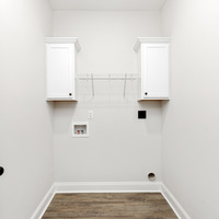 Medium laundry room