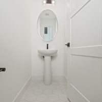Medium 301 15thst alante annadale 17 bathroom