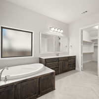Medium 21 805 monza  primary suite 4