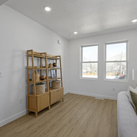 Medium 019 garbett 275 west 430 north 14 664mls