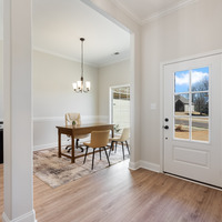 Medium lindsey b entry and dining room