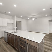 Medium 18 437 elyse  kitchen 4