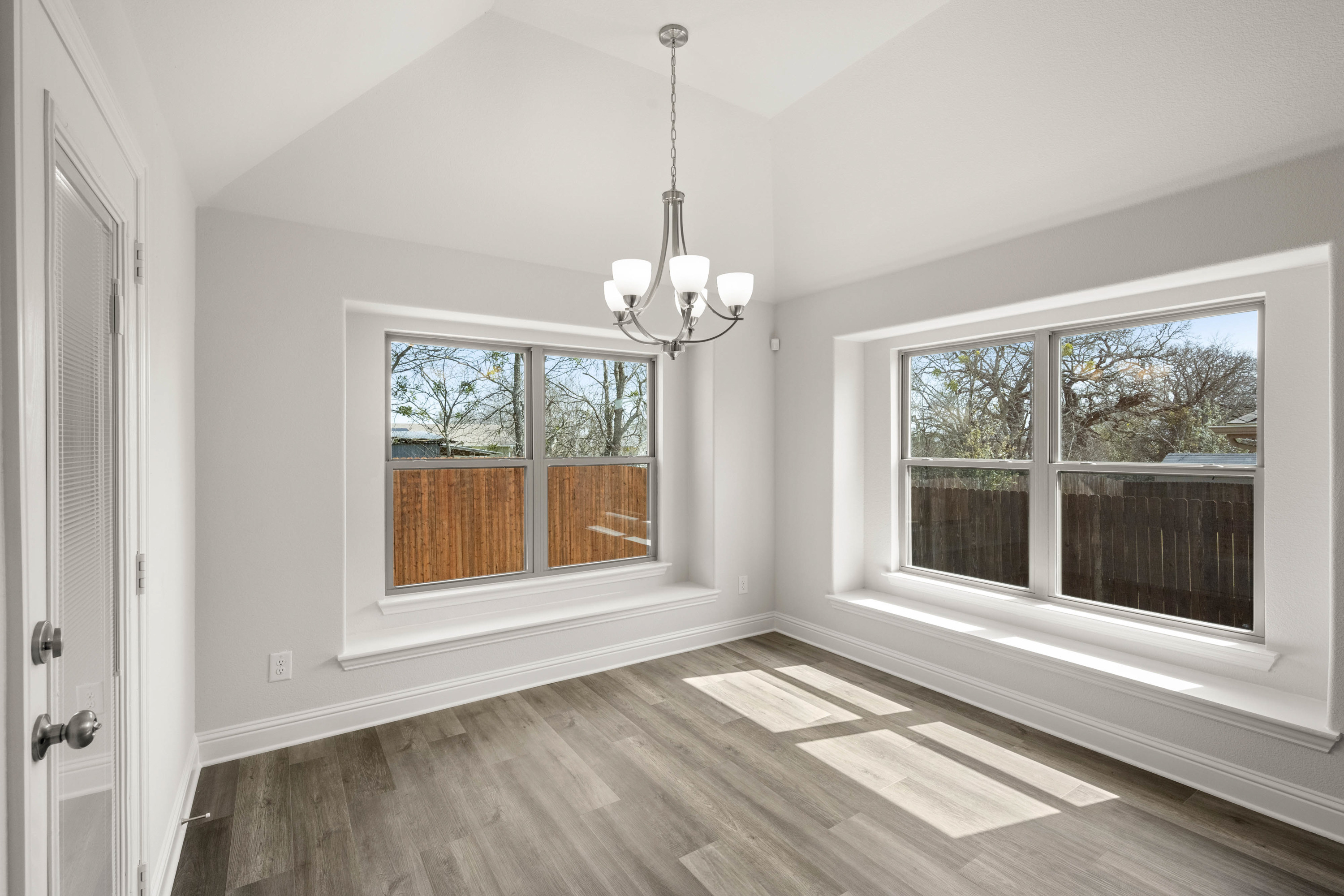 437 Elyse Road
