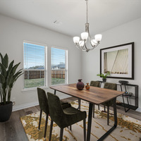 Medium dining 6402waggonerct