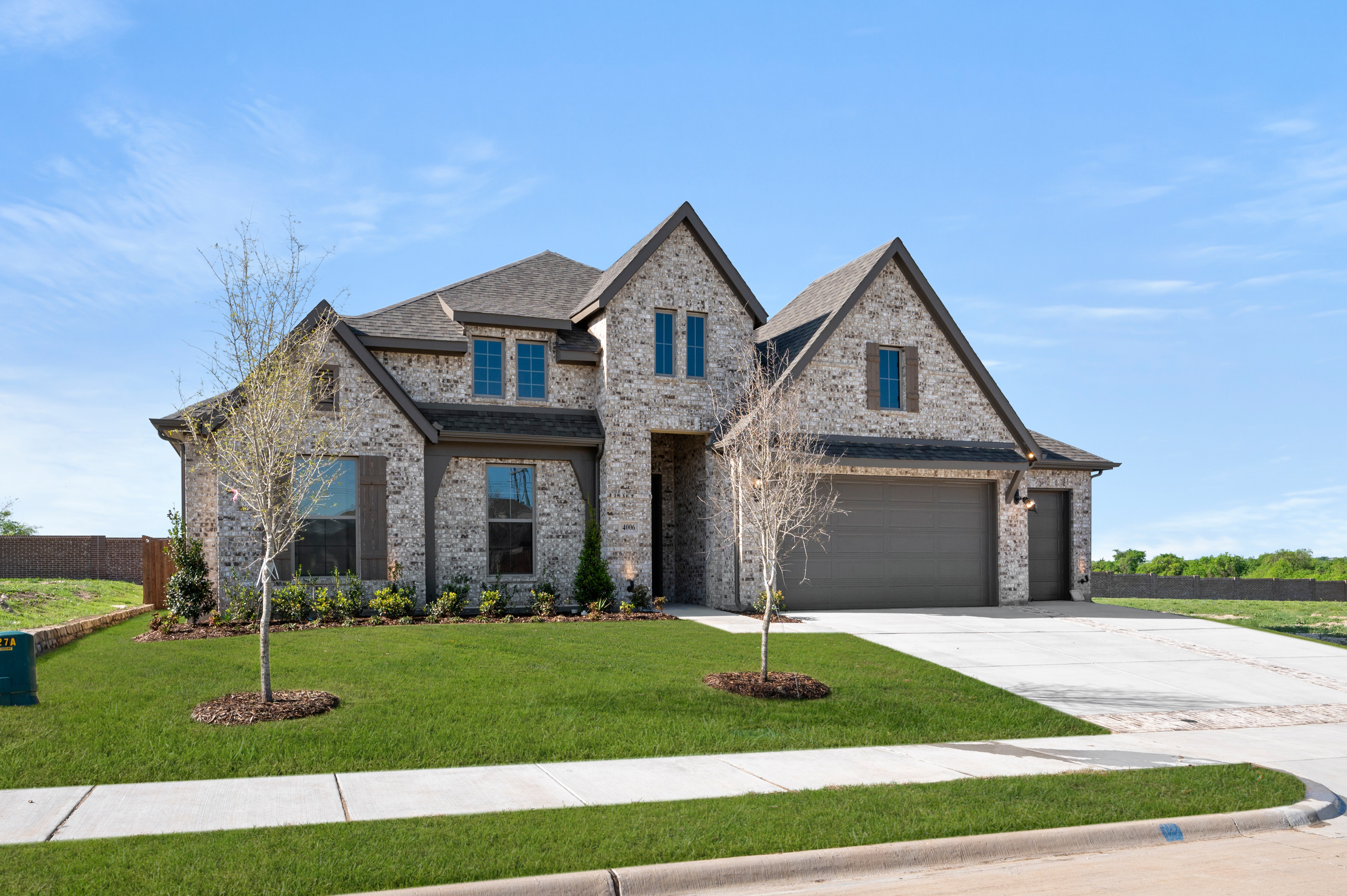 4006 Foothills