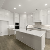Medium 16 3270 arbor grove  kitchen 1