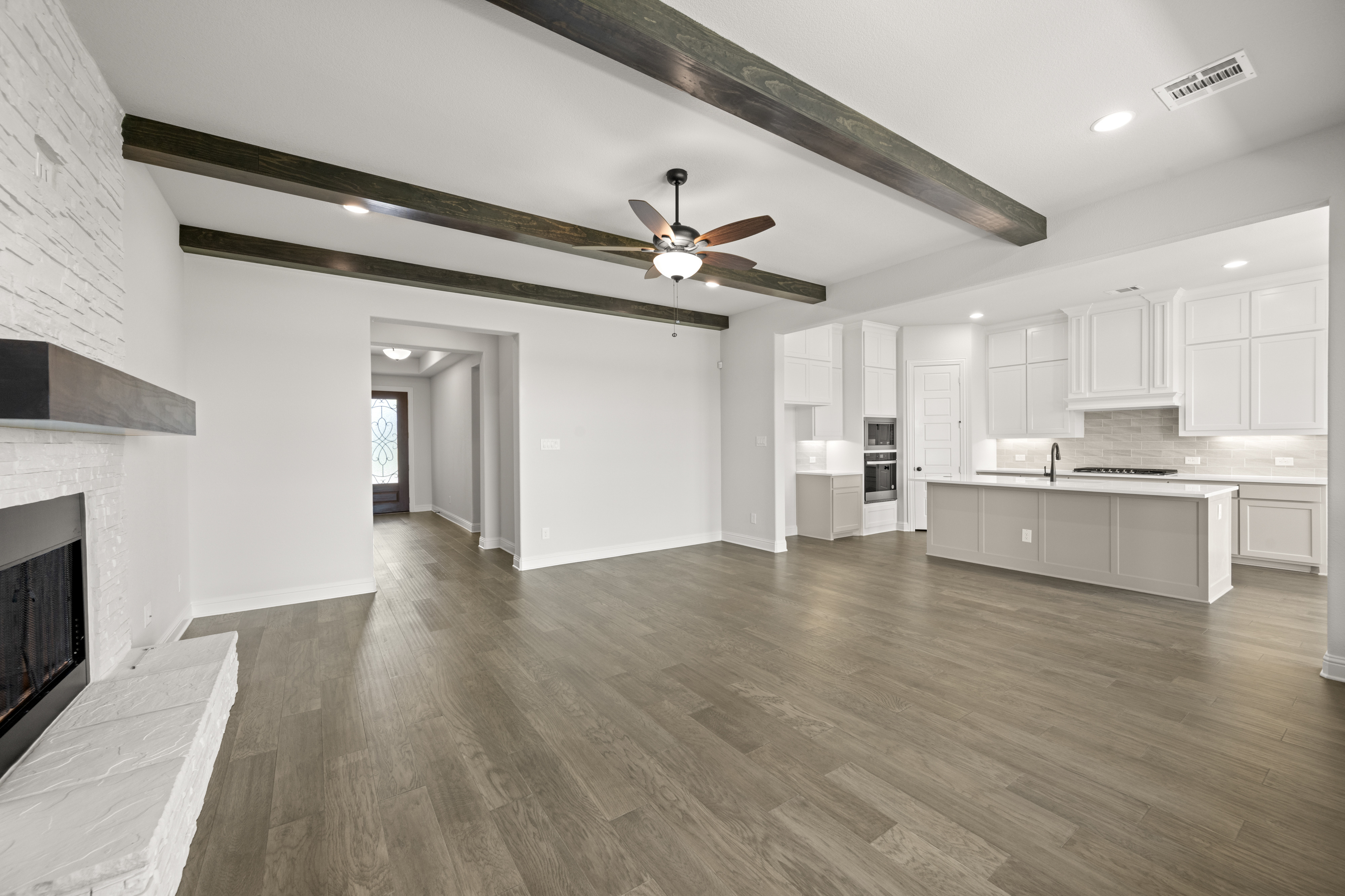 3270 Arbor Grove