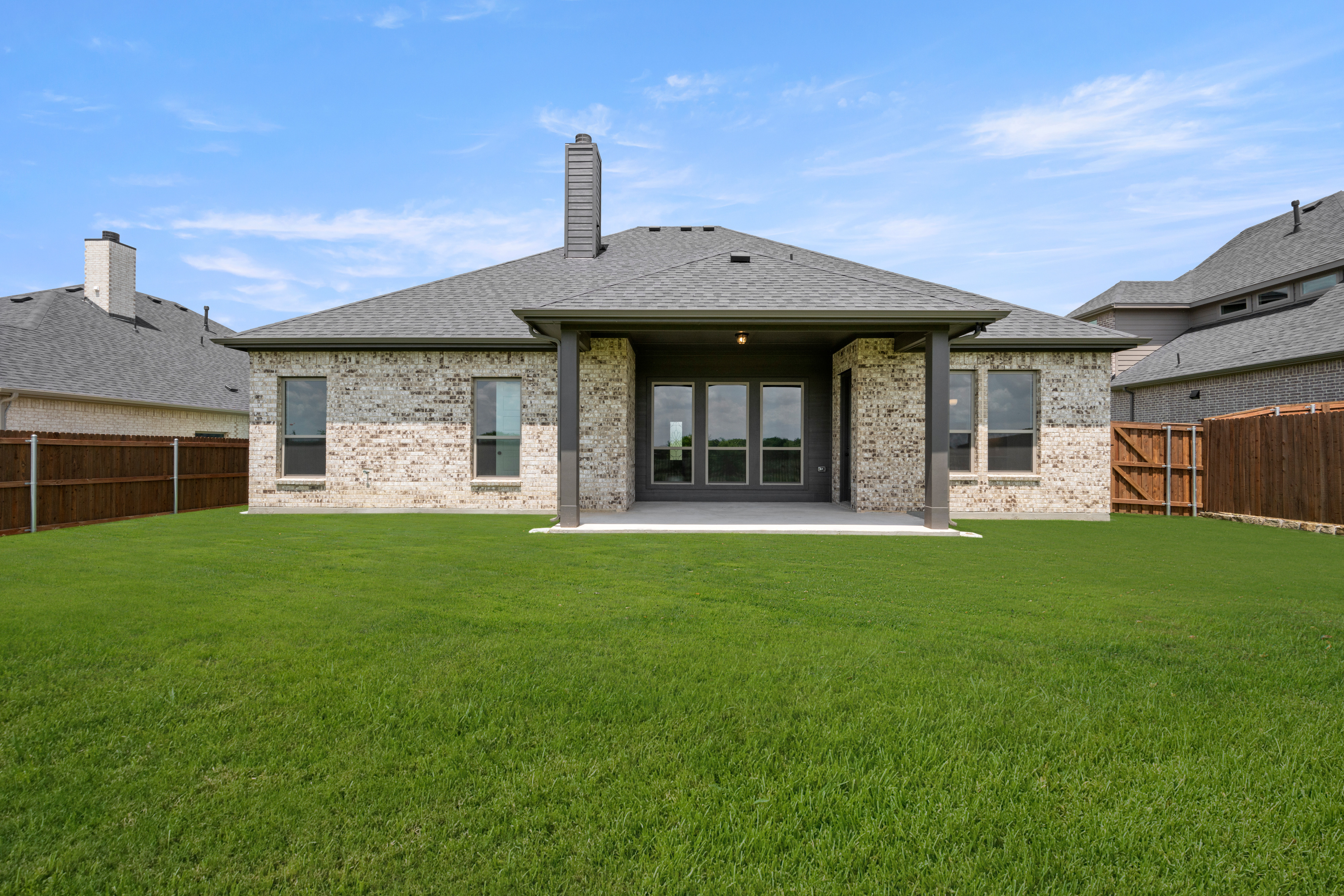 3270 Arbor Grove