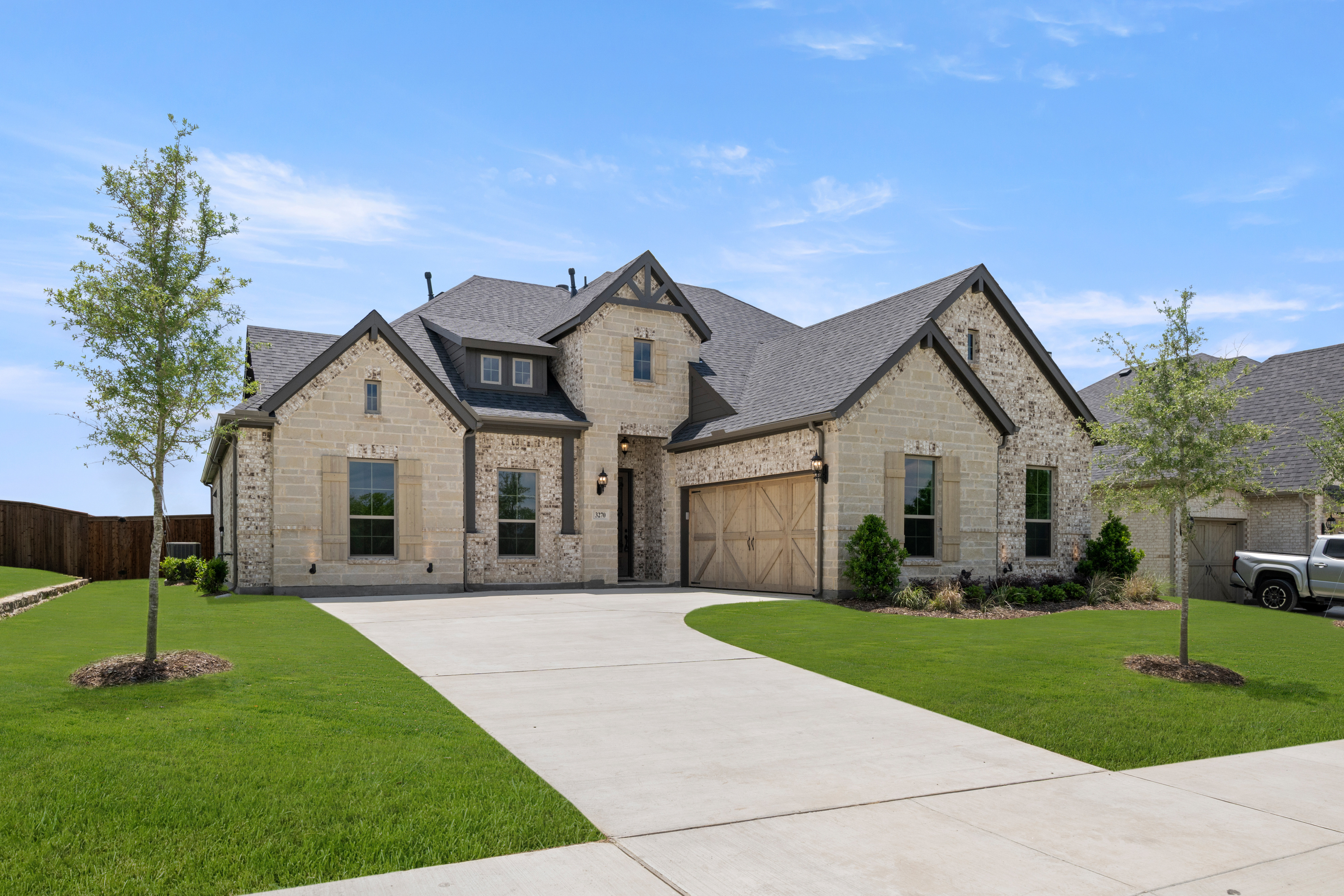 3270 Arbor Grove