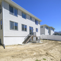 Medium 003 exteriors 8 400mls