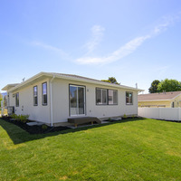 Medium 033 exteriors 10 690mls