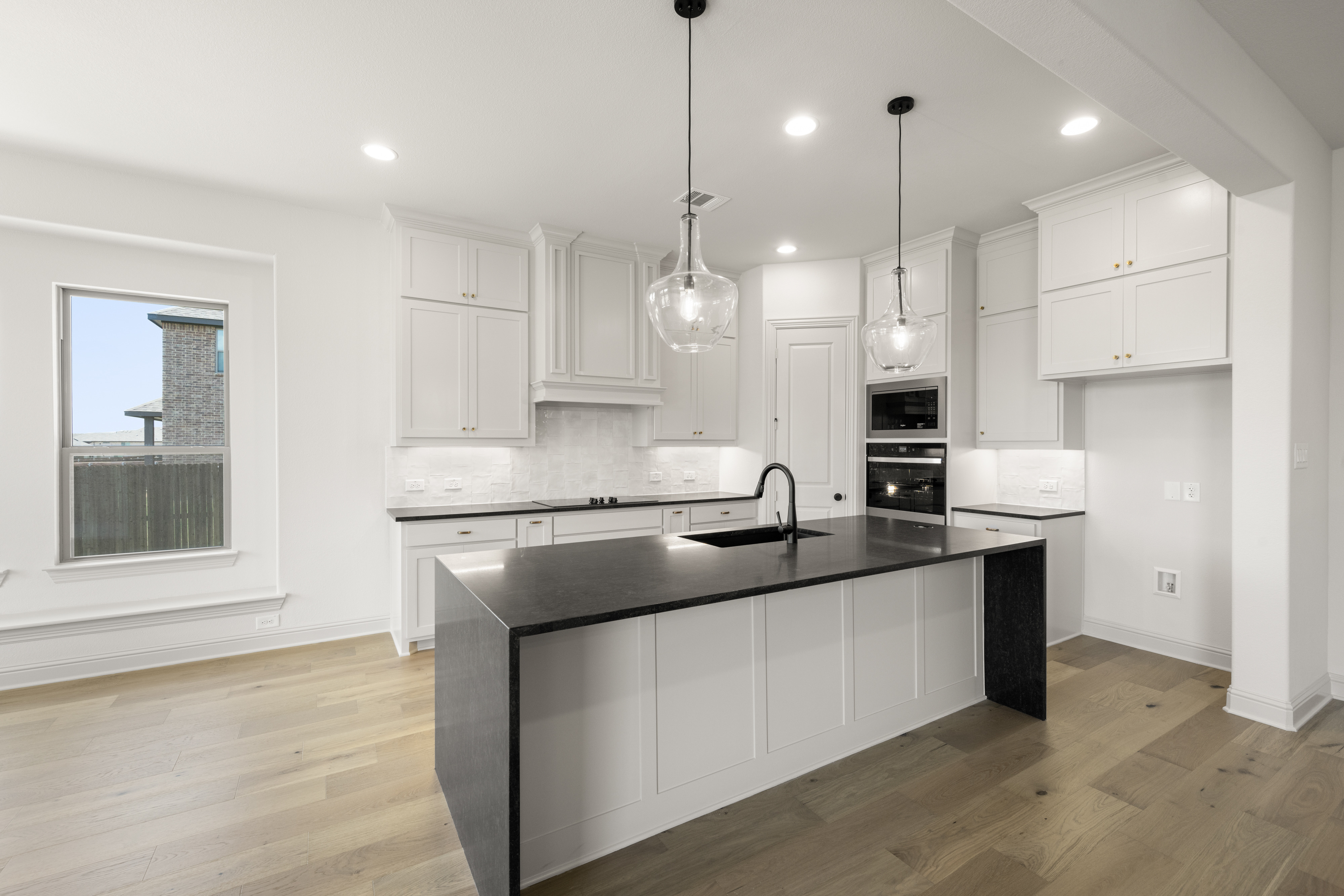 5606 Rutherford