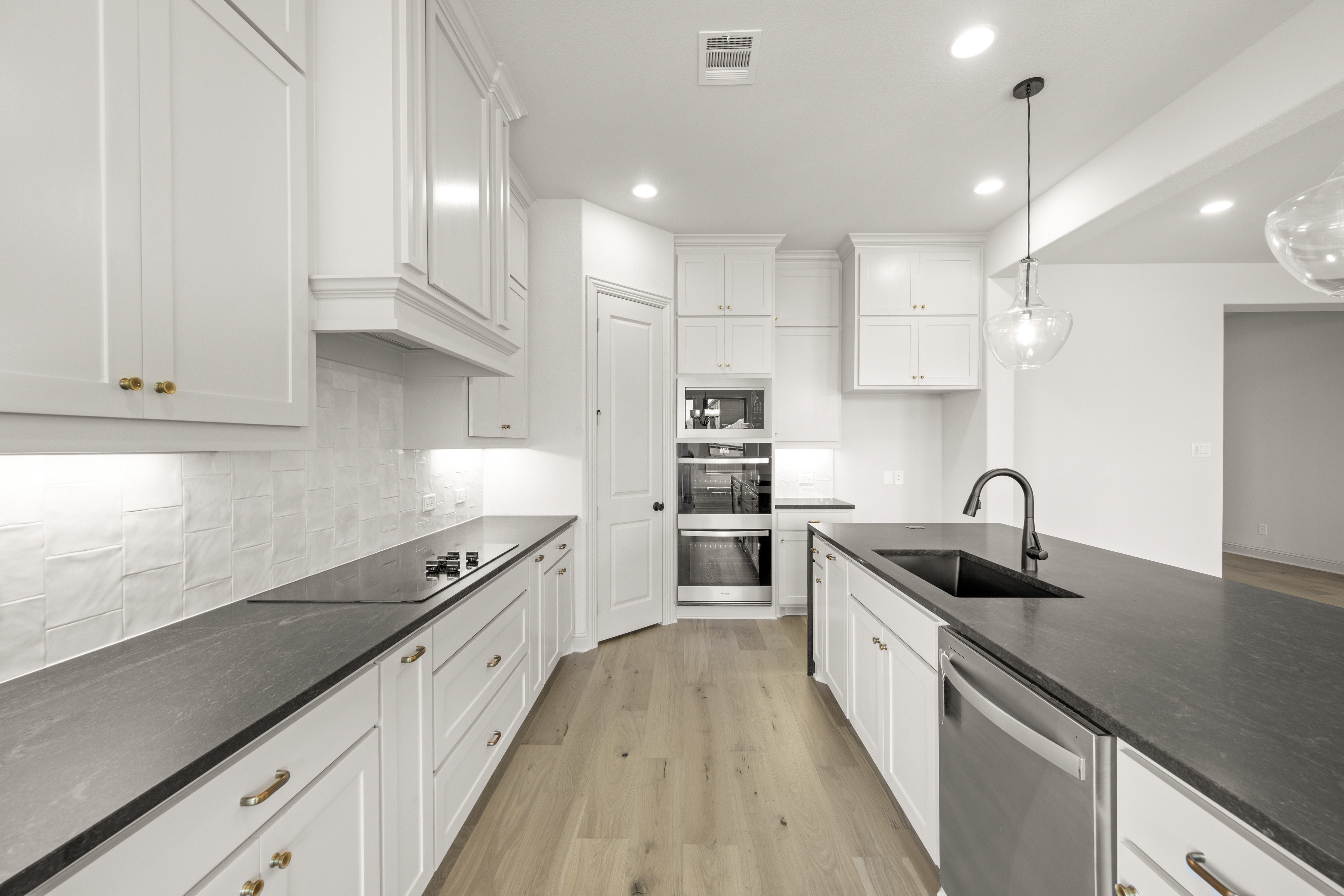 5606 Rutherford