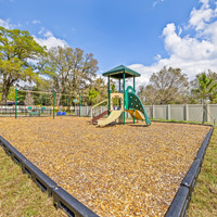 Medium vivir communityamenities 4 playground