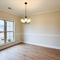 Medium dining room