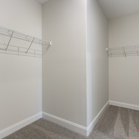 Medium lindsey b master closet